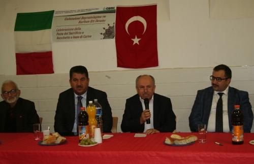 Milano'da gelenekselleşen Kurban Bayramlaşması Milano'da gelenekselleşen Kurban Bayramlaşması